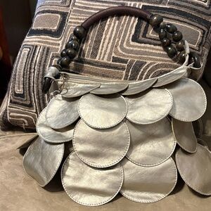 Chic Silver Women's Shoulder Bag with Beaded Handle